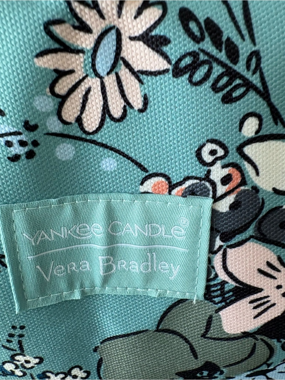 Vera Bradley Yankee Candle Sunlit Garden tote - Picture 2 of 9